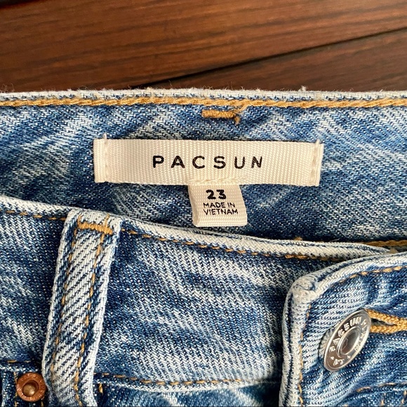 Embroidered Floral Skirt - Picture 7 of 11